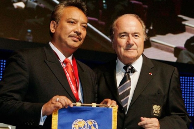  Francisco Kalbuady Lay ho autoridade FIFA. Foto, Internete.